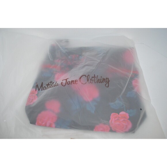 Matilda Jane Heartstrings Handbag Tote Black Red Rose Floral Velour Ribbon - Picture 1 of 1